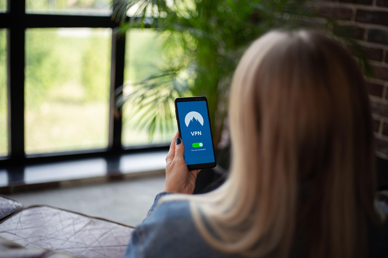 阿里通信实名账号：北京域名购买平台